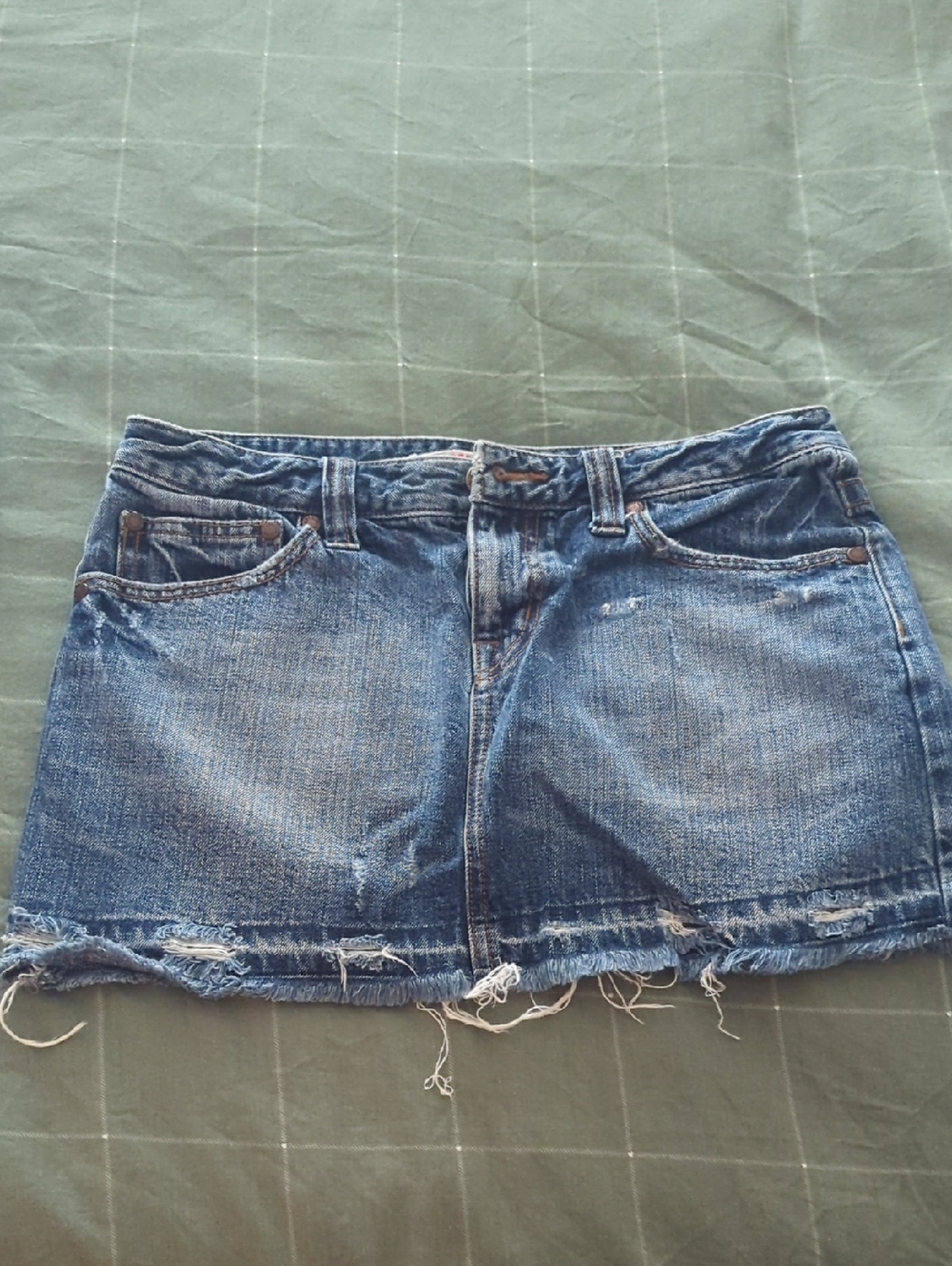 Blue Denim Mini Skirt - Casual Frayed Hem